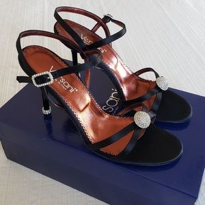 Versani Black Heels With Diamond Detail